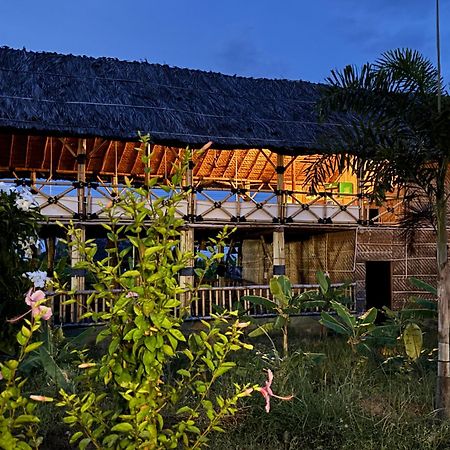 Mowgli'S Cafe Hampi & Guest House المظهر الخارجي الصورة