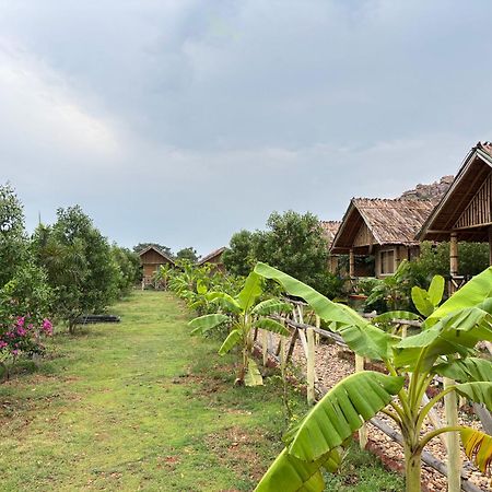 Mowgli'S Cafe Hampi & Guest House المظهر الخارجي الصورة