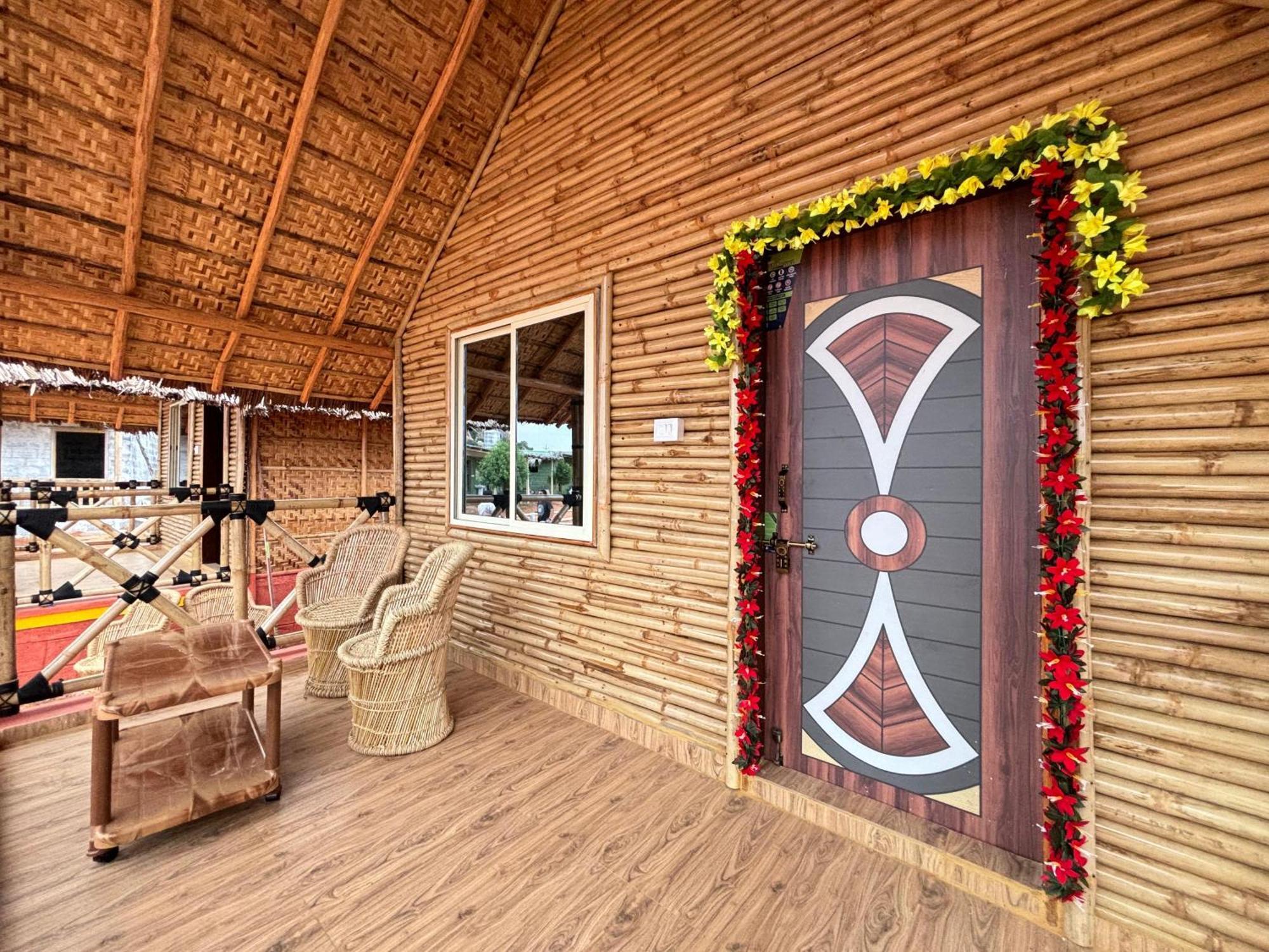 Mowgli'S Cafe Hampi & Guest House المظهر الخارجي الصورة